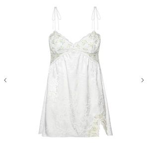 NWT For Love and Lemons Baby’s Breath slip dress
